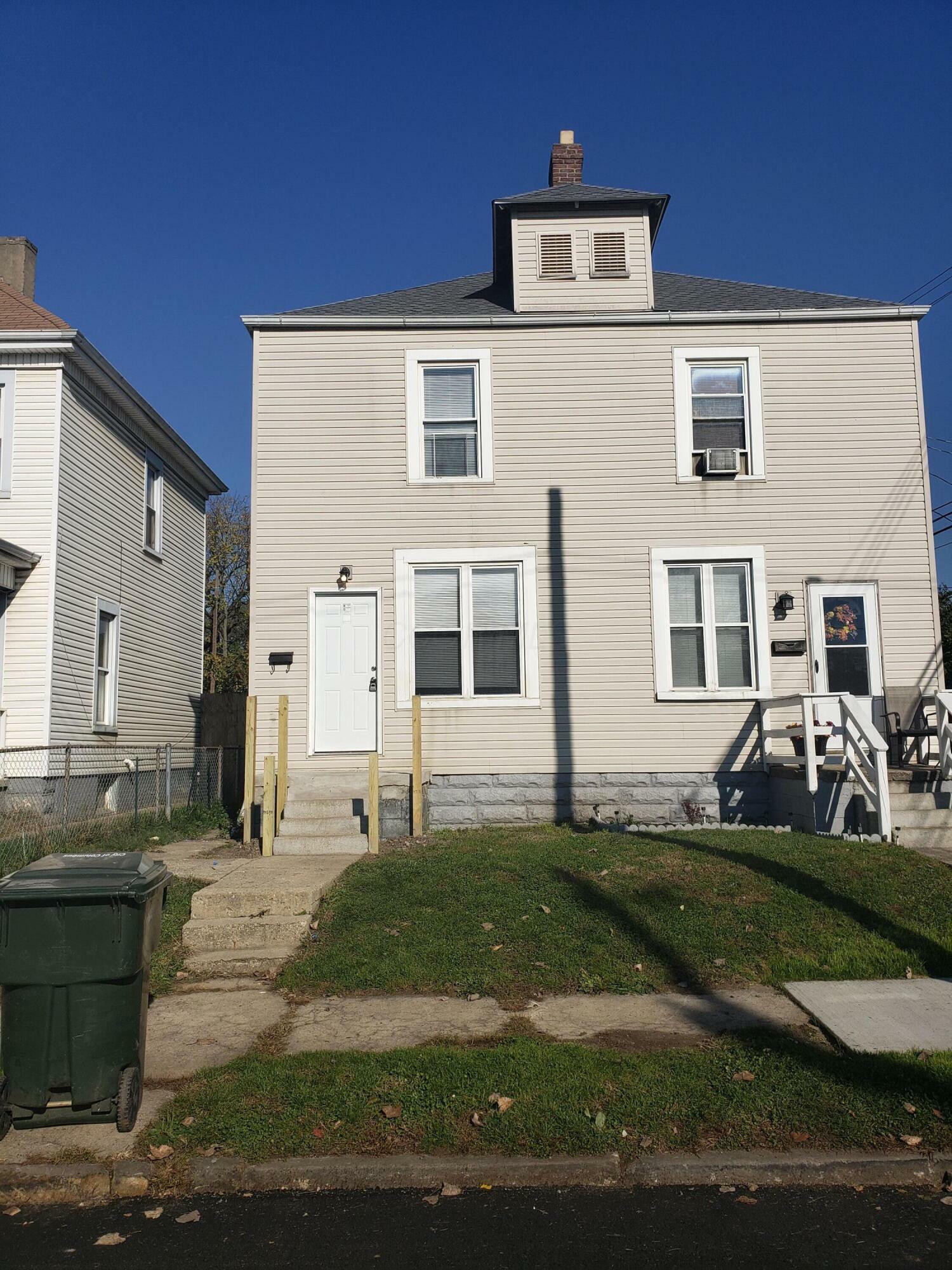 Property Photo:  1440 Wendell Avenue  OH 43222 