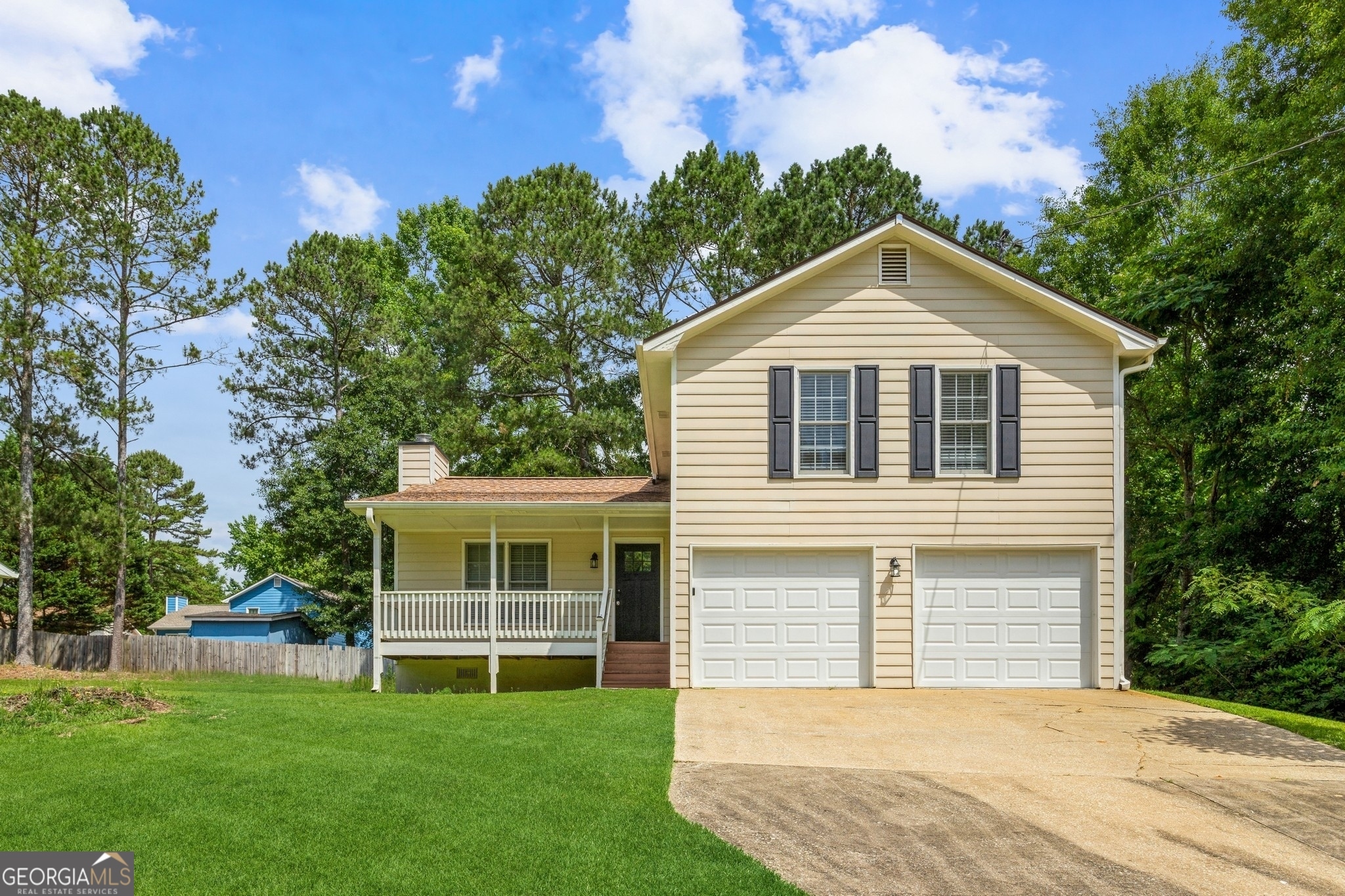 Property Photo: 2040 Darrel Lane GA 30046