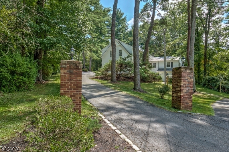 Property Photo:  180 Lake Road  NJ 07920 