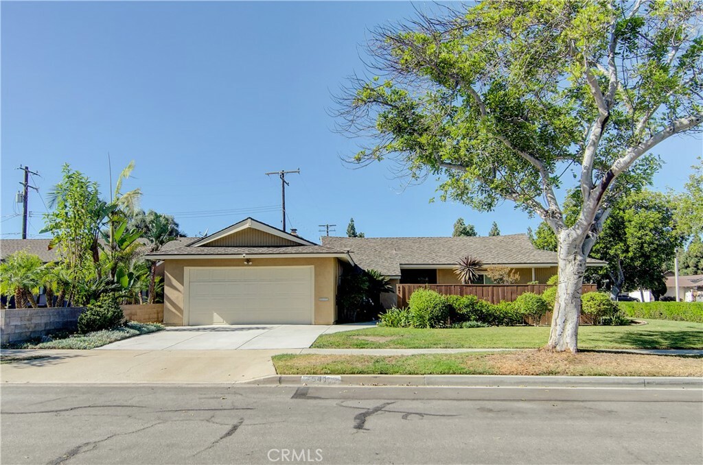 Property Photo:  541 S Jambolaya Street  CA 92806 