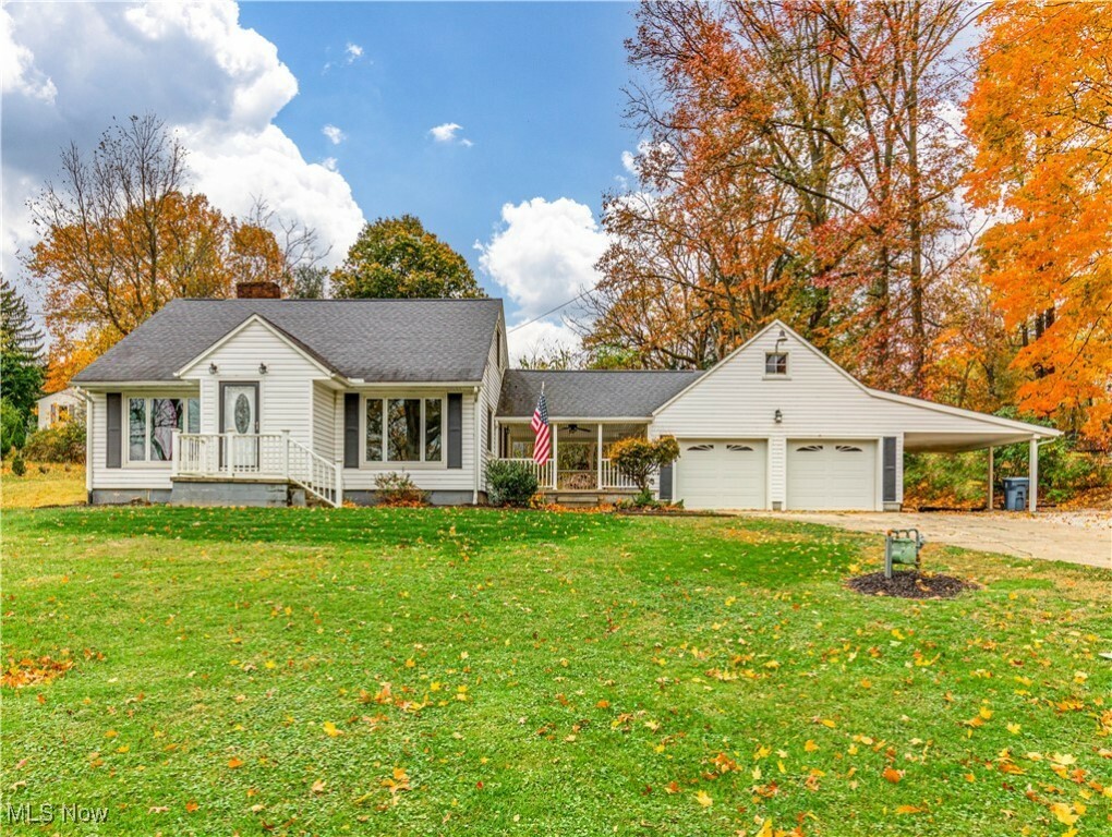 Property Photo:  4216 State Road  OH 44319 