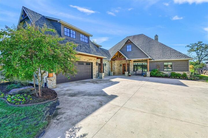 1328 Kiowa Drive E  Gainesville TX 76240 photo