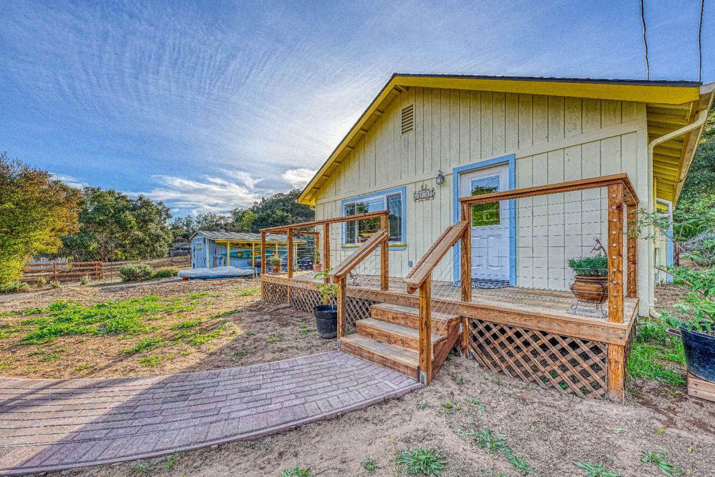 Property Photo:  6998 Valle Pacifico Road  CA 93907 