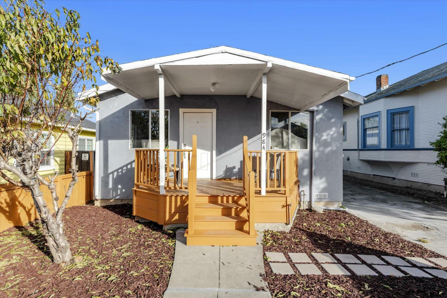 Property Photo:  984 Prevost Street  CA 95125 