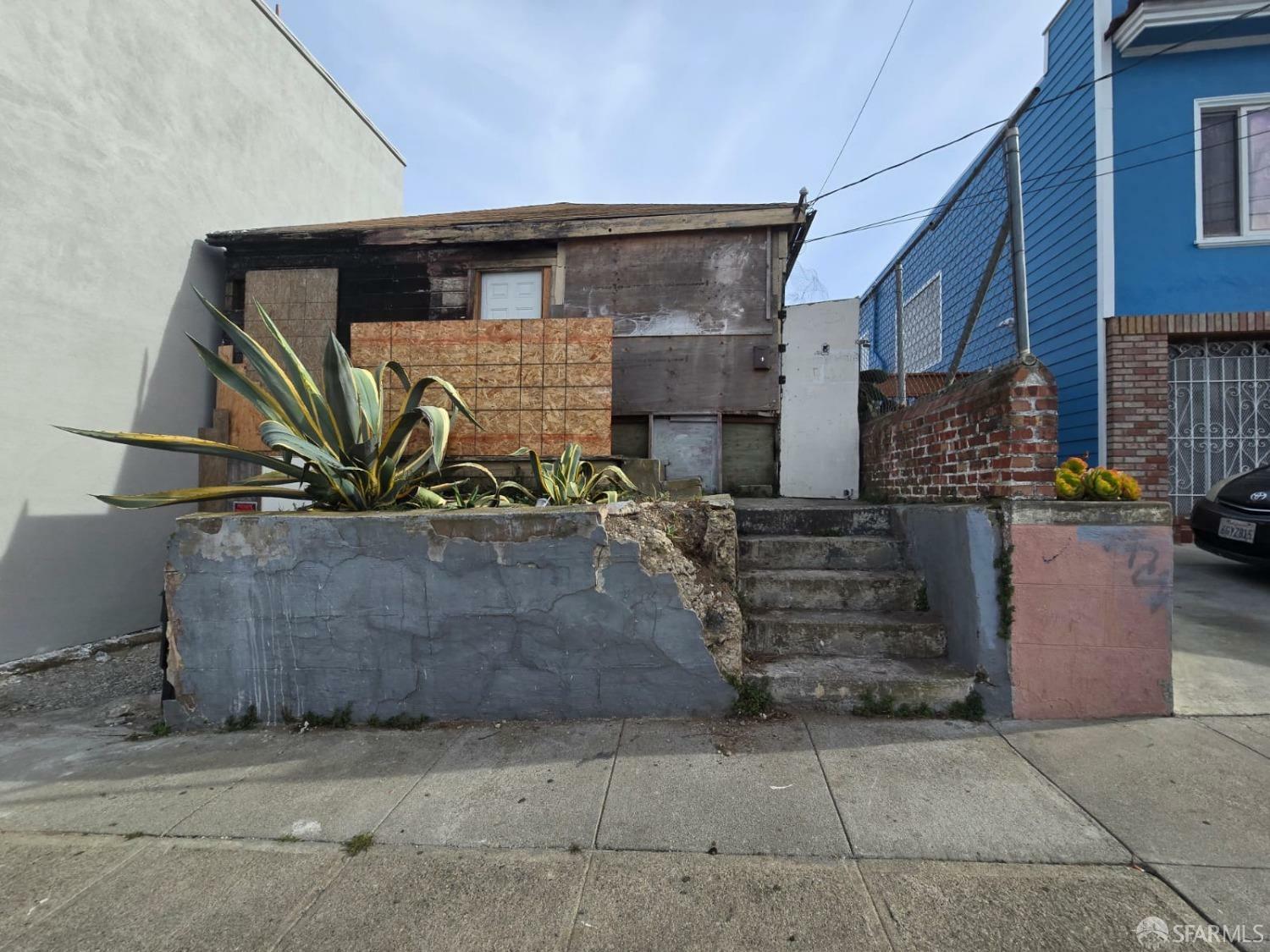 109 Lowell Street  San Francisco CA 94112 photo