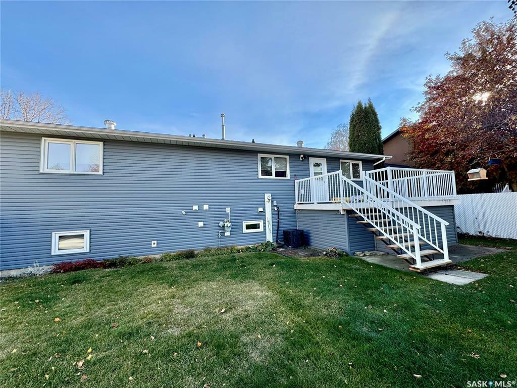 Property Photo:  2937 Bliss Crescent  SK S6V 7N8 