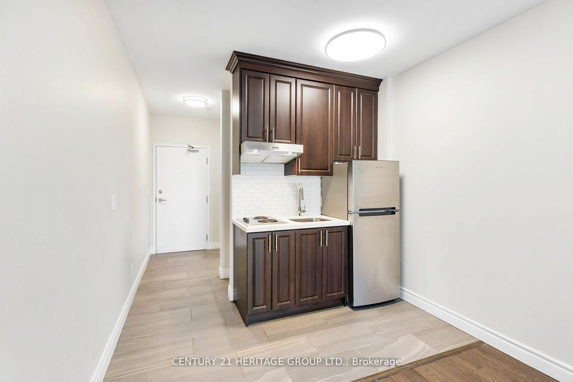 Property Photo:  302 Spadina Ave E 509  ON M5T 2E7 