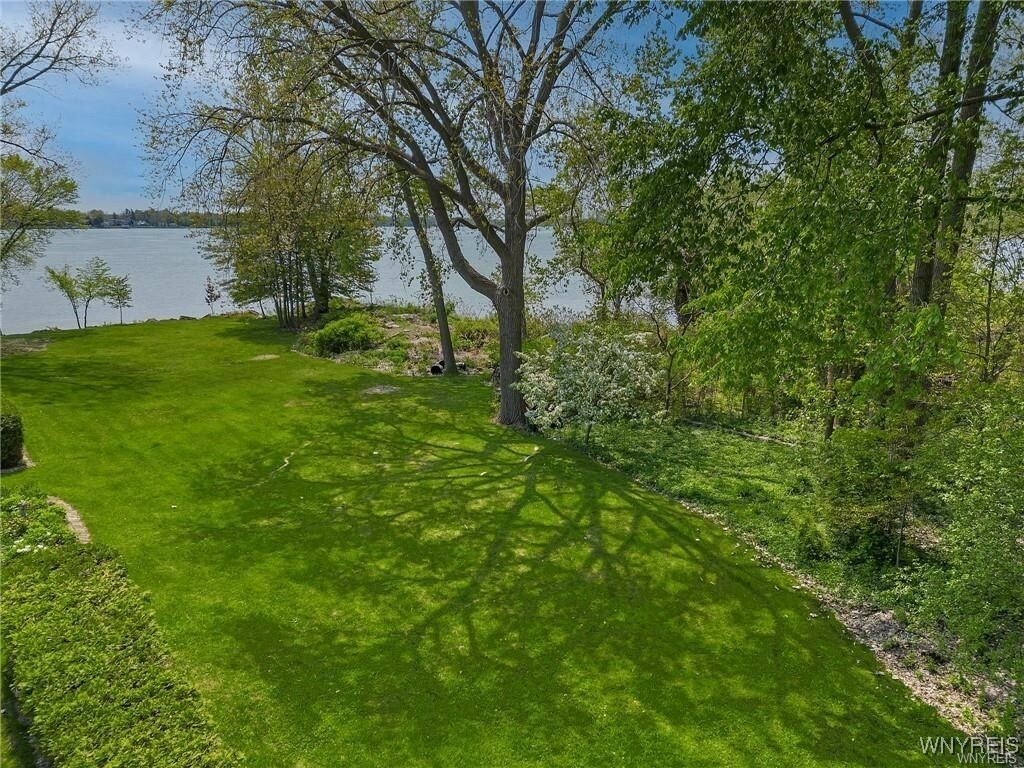 Property Photo:  Vl Wildwood Parkway  NY 14304 