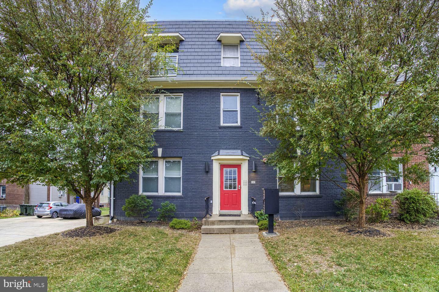 Property Photo:  5110 Fort Totten Drive NE 2  DC 20011 