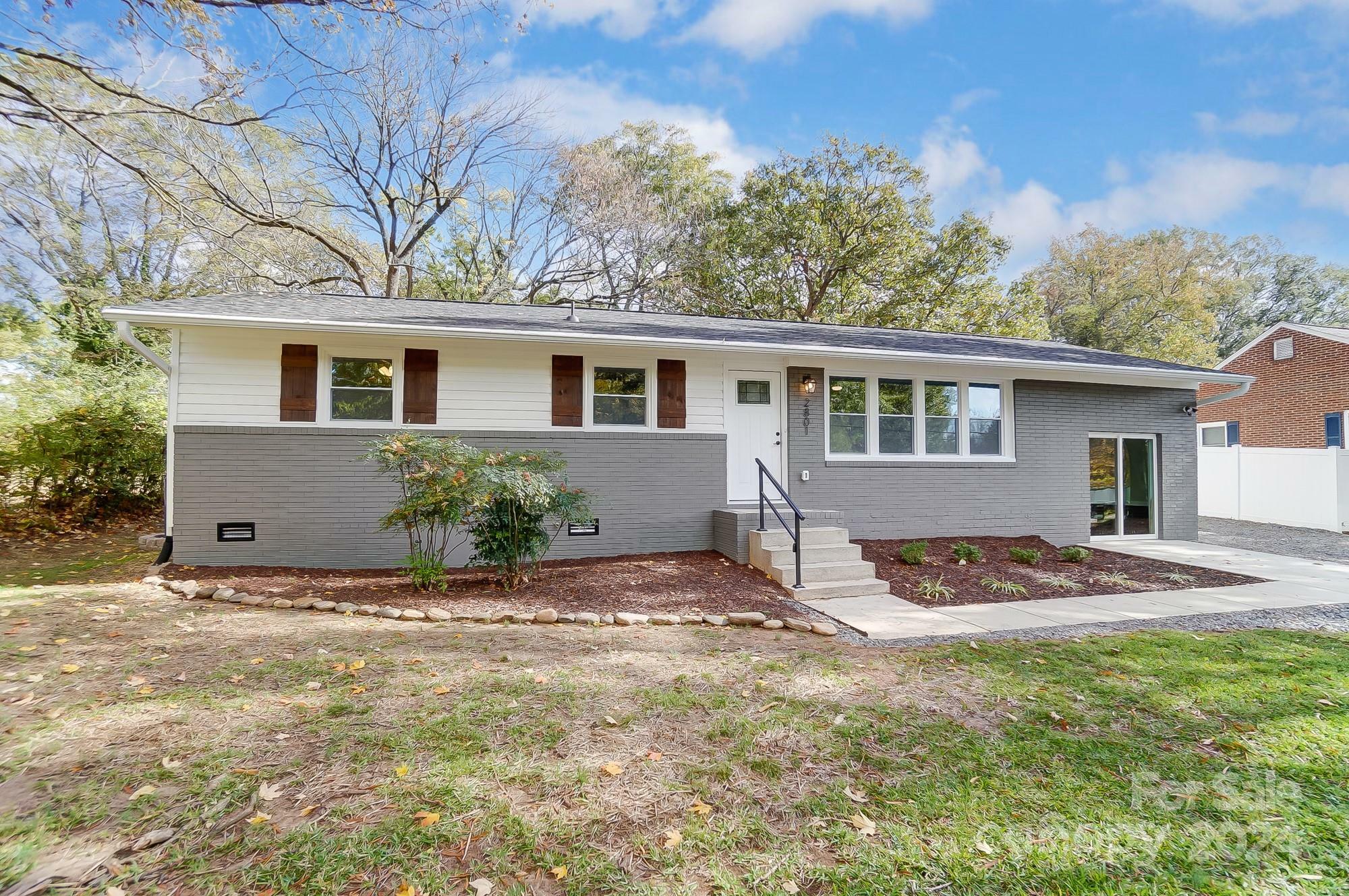 Property Photo:  2801 Florida Avenue  NC 28083 