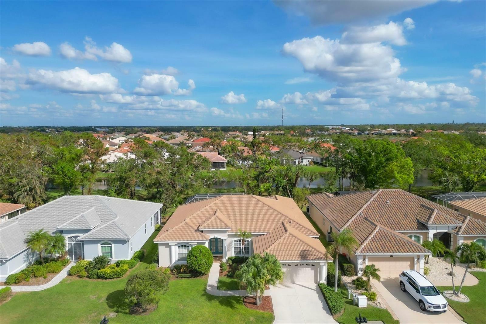 Property Photo:  1119 Kittiwake Drive  FL 34285 