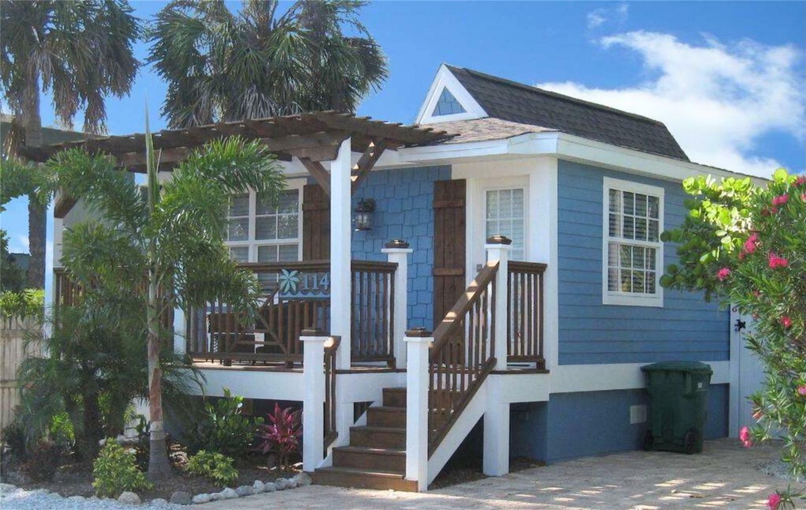 Property Photo: 114 31st Street FL 34217