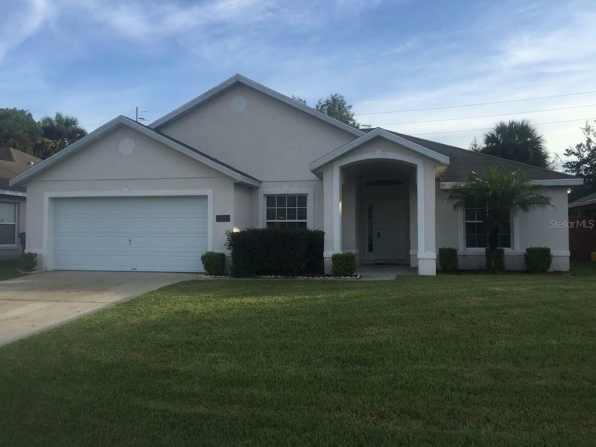 Property Photo:  236 Paradise Woods Ct  FL 33896 