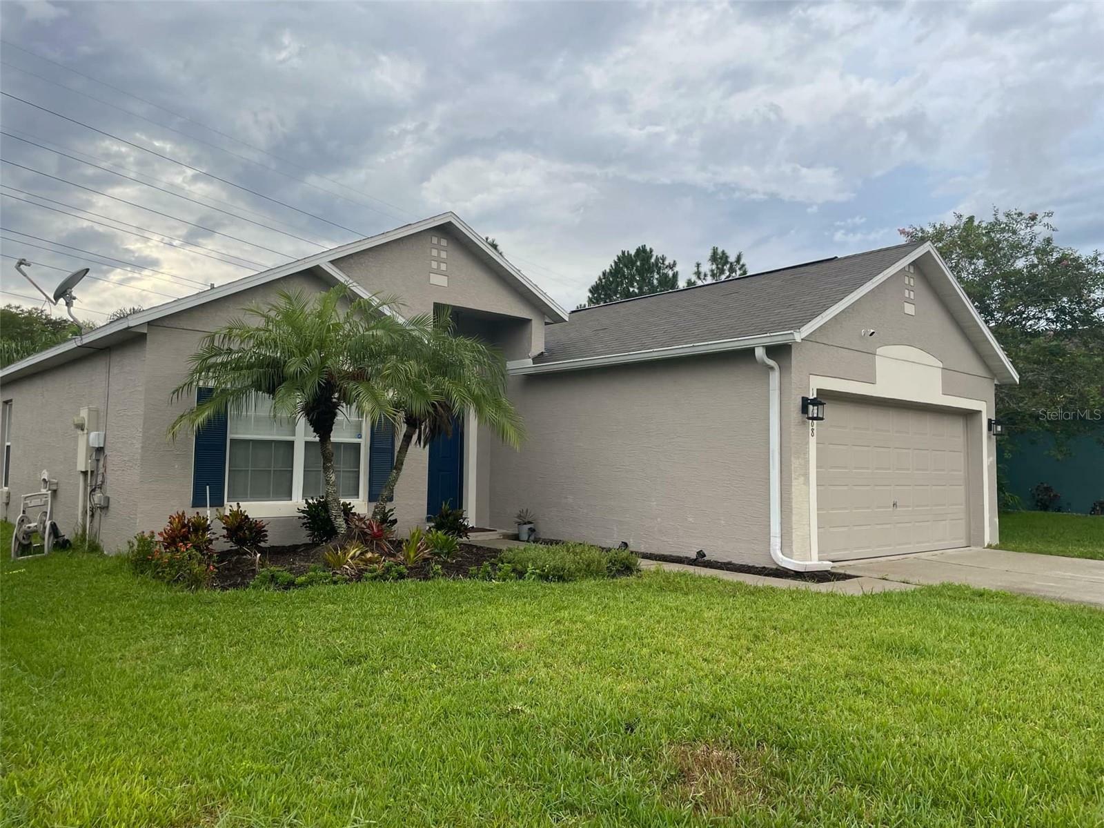 Property Photo:  16668 Corner Lake Drive  FL 32820 