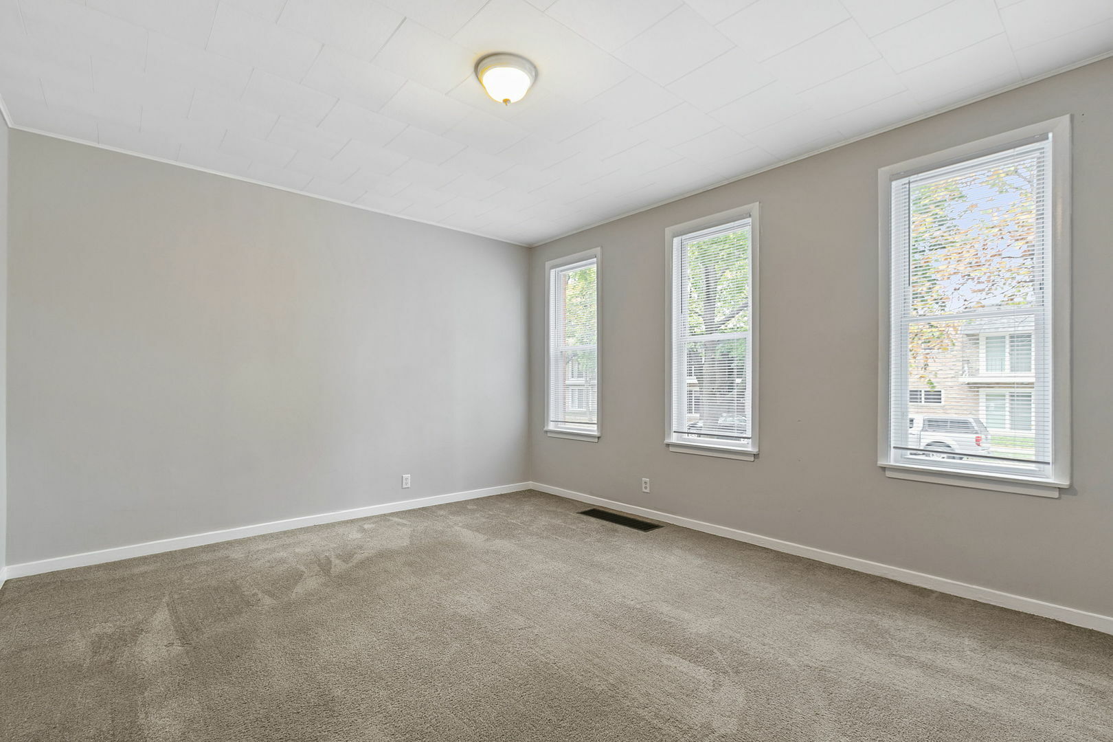 Property Photo:  11214 S Langley Avenue  IL 60628 