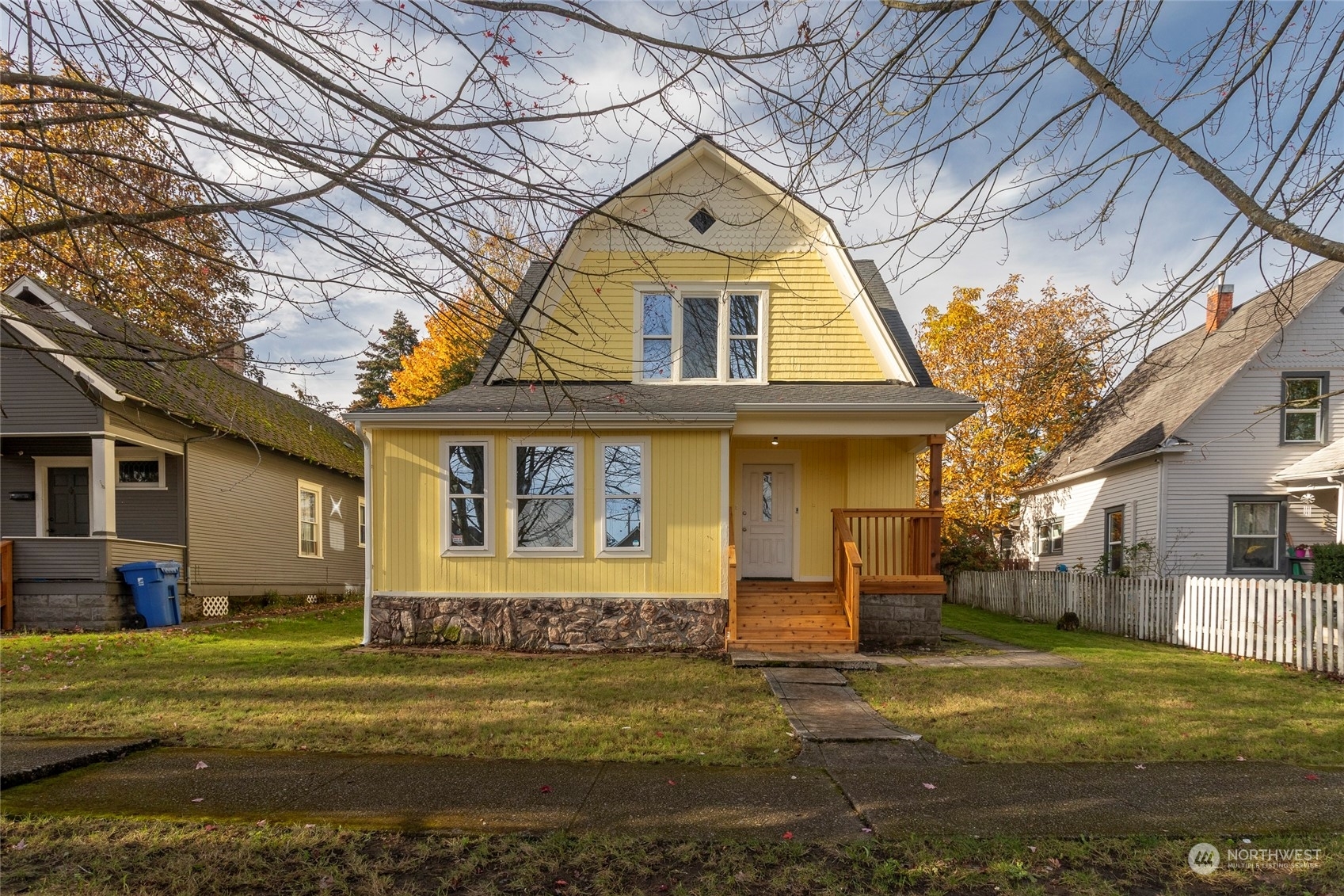 Property Photo:  4122 S J Street  WA 98418 