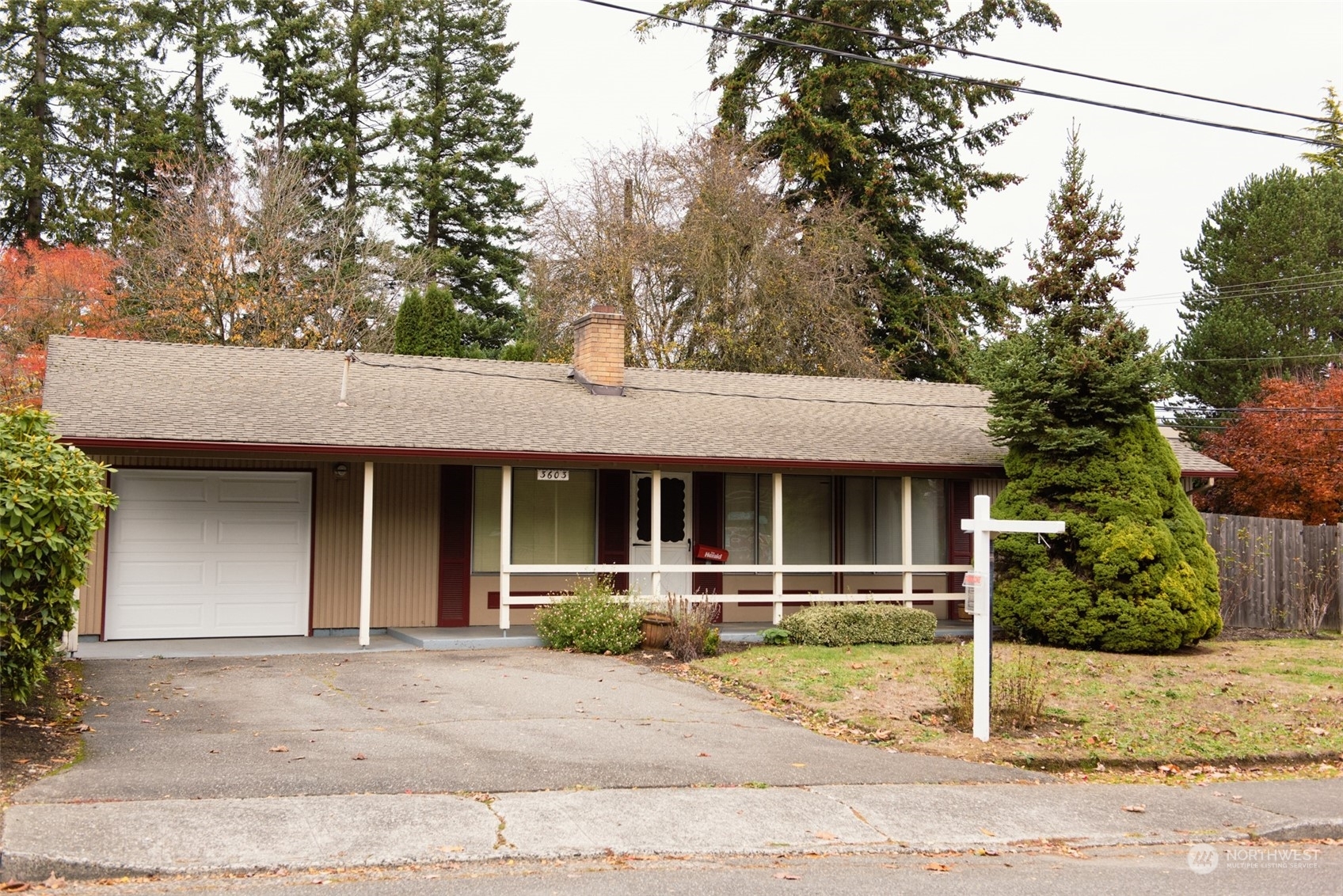 Property Photo:  3603  192nd Street SW  WA 98036 