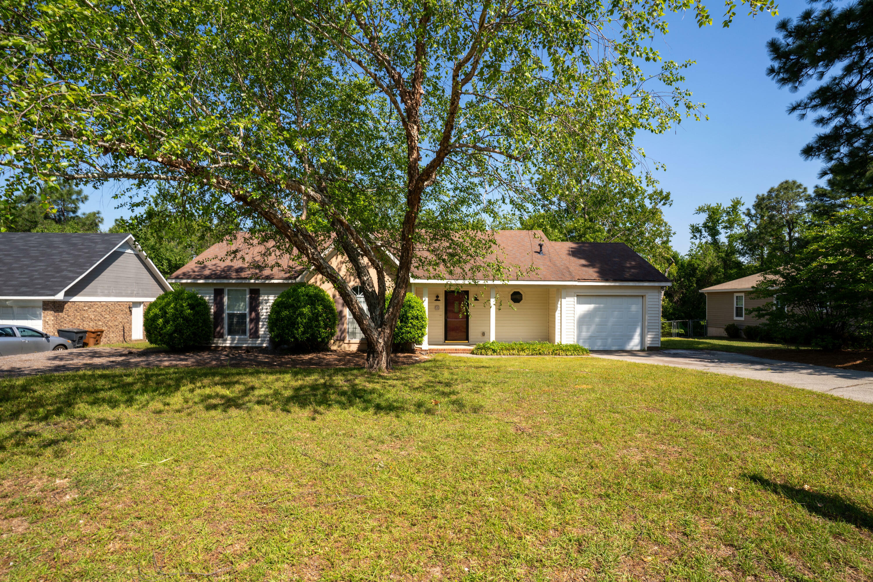 Property Photo: 631 Ridgefield Drive SC 29841