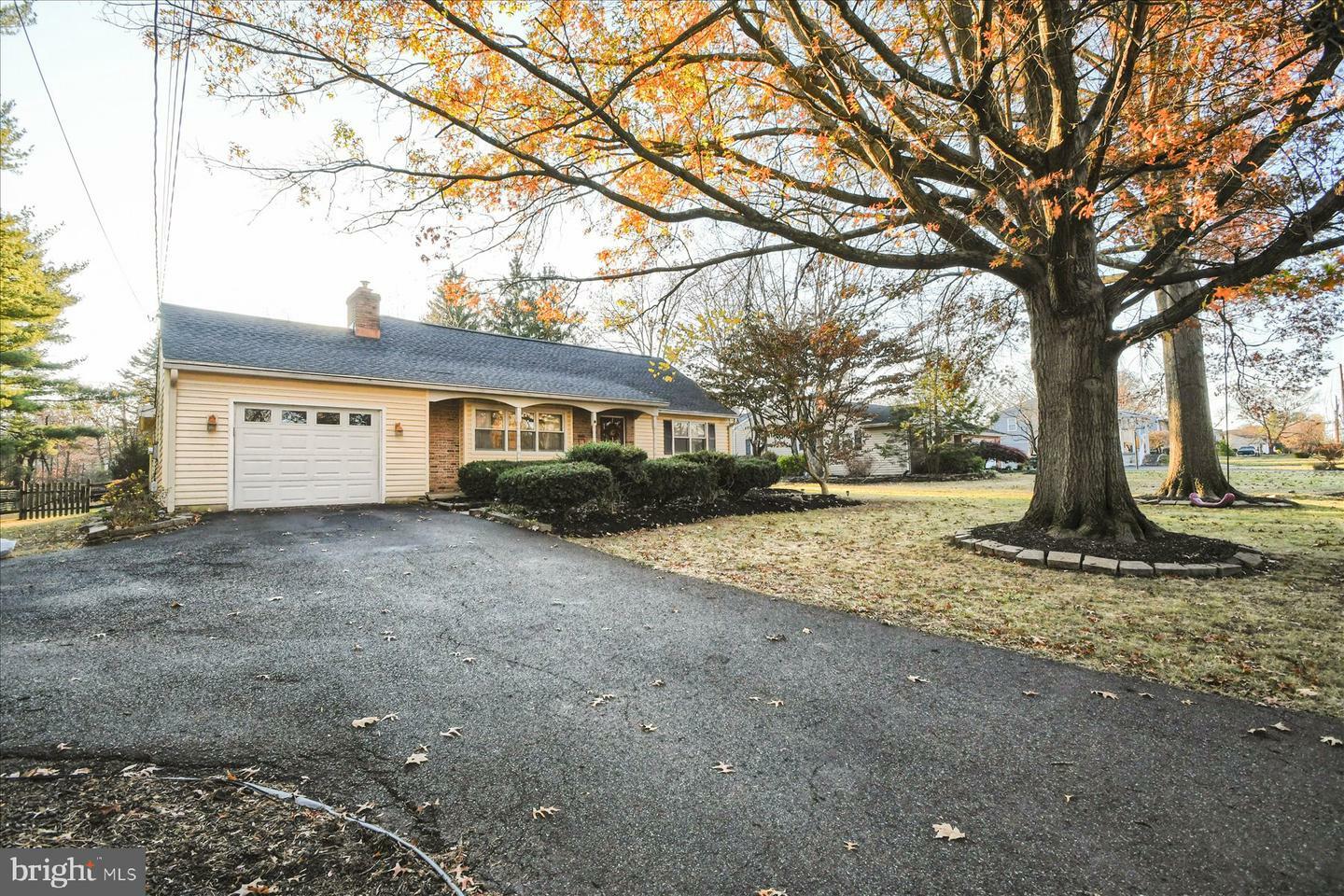 Property Photo:  2716 Diamond Street  PA 19440 