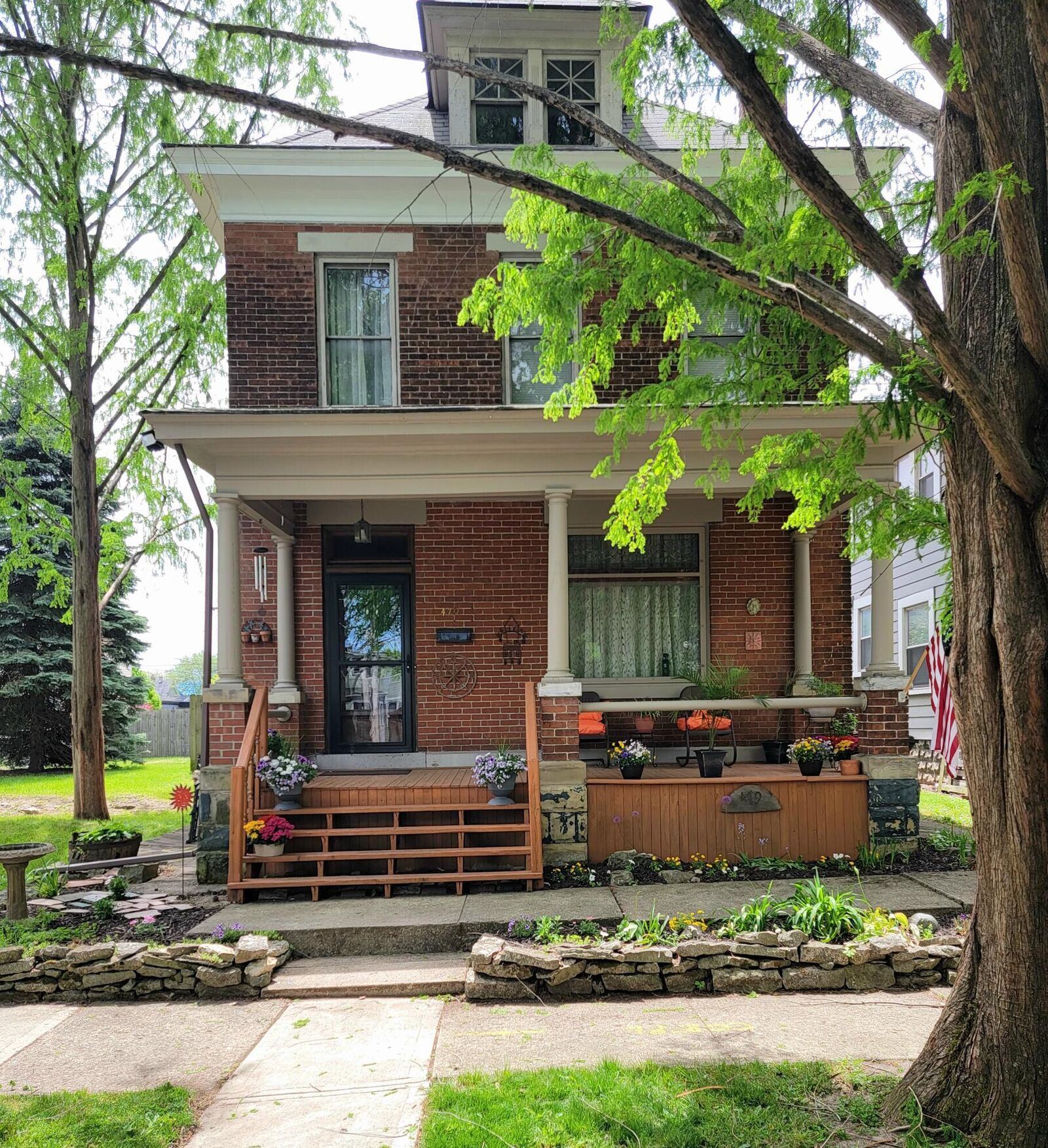 Property Photo:  479 Reinhard Avenue  OH 43206