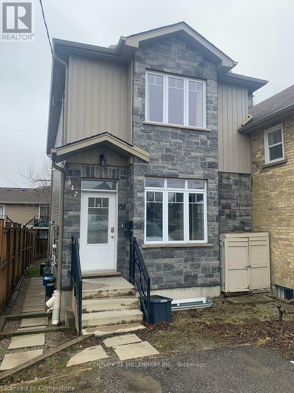 Photo de la propriété:  447 Stirling Ave South Avenue  ON N2M 3H7 