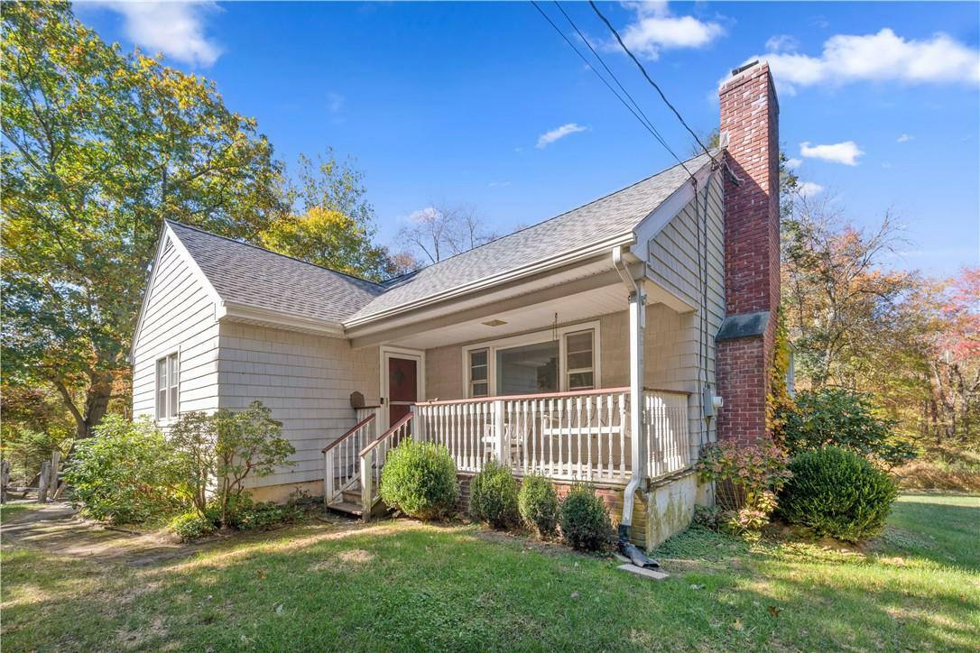 Property Photo:  263 Greenwich Road  NY 10506 