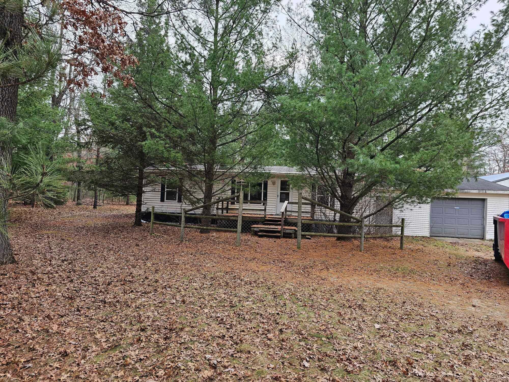 Property Photo:  278 E 17 Mile Road  MI 49309 