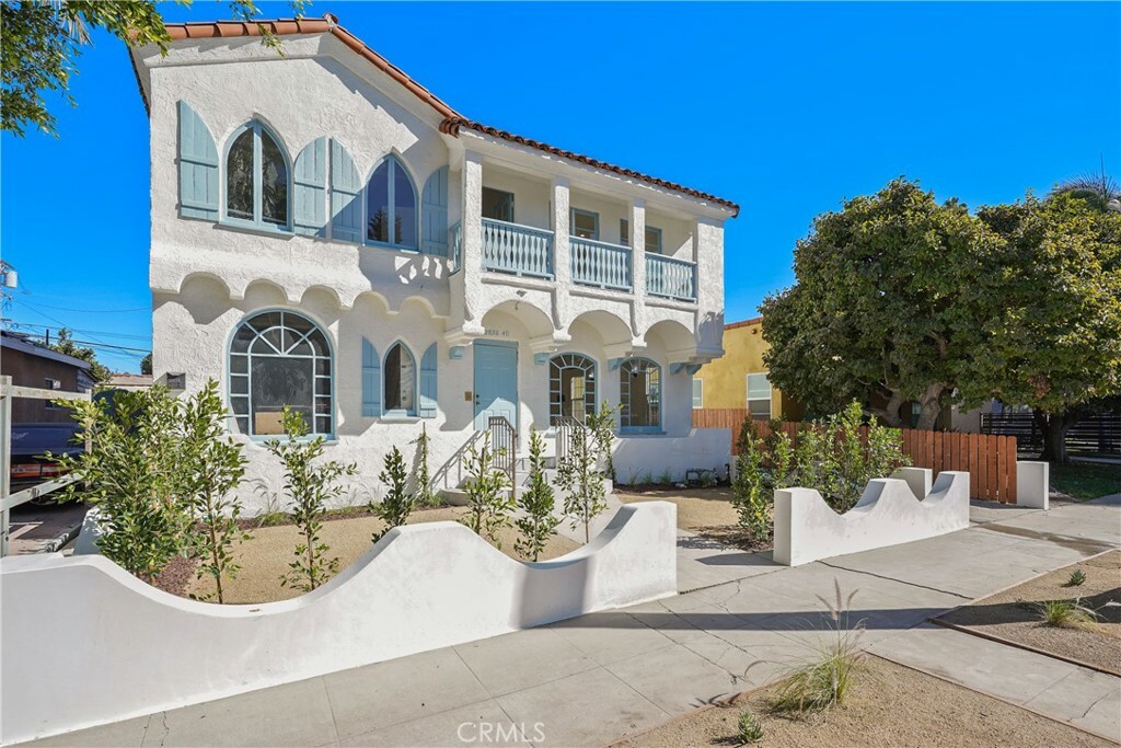 Property Photo:  2840 Potomac Avenue 1/2  CA 90016 