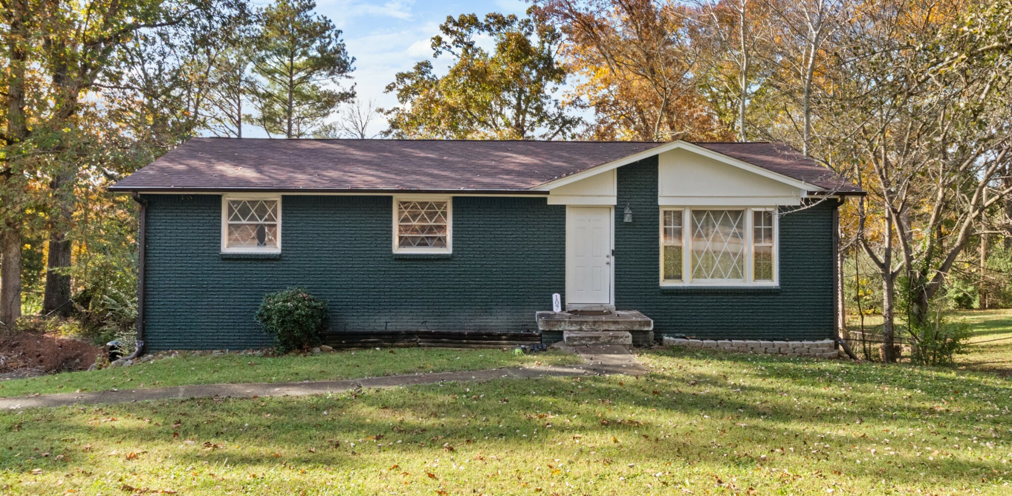 Property Photo:  107 Preston Dr  TN 37042 