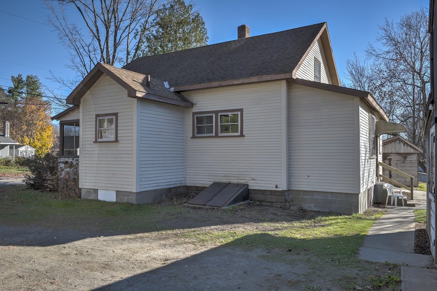 Property Photo:  364 Elm Street  NH 03431 