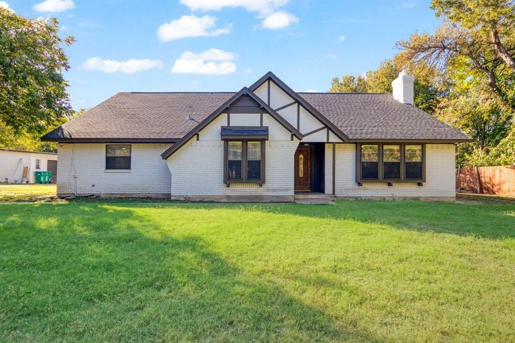 Property Photo:  1515 Joe Wilson Road  TX 75104 