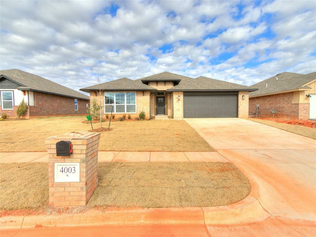 Property Photo: 4003 Lynford Lane OK 73026