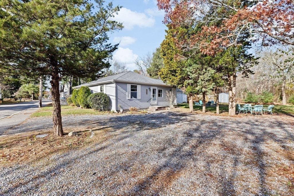 Property Photo:  973 Point Rd  MA 02738 