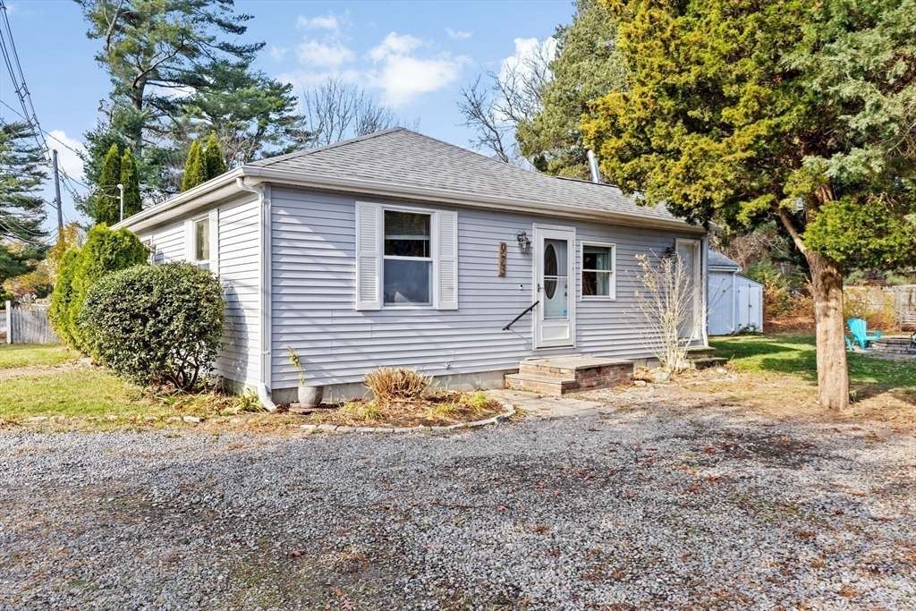 Property Photo:  973 Point Rd  MA 02738 