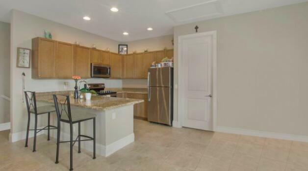 Property Photo: 4009 Faraday Way FL 33418