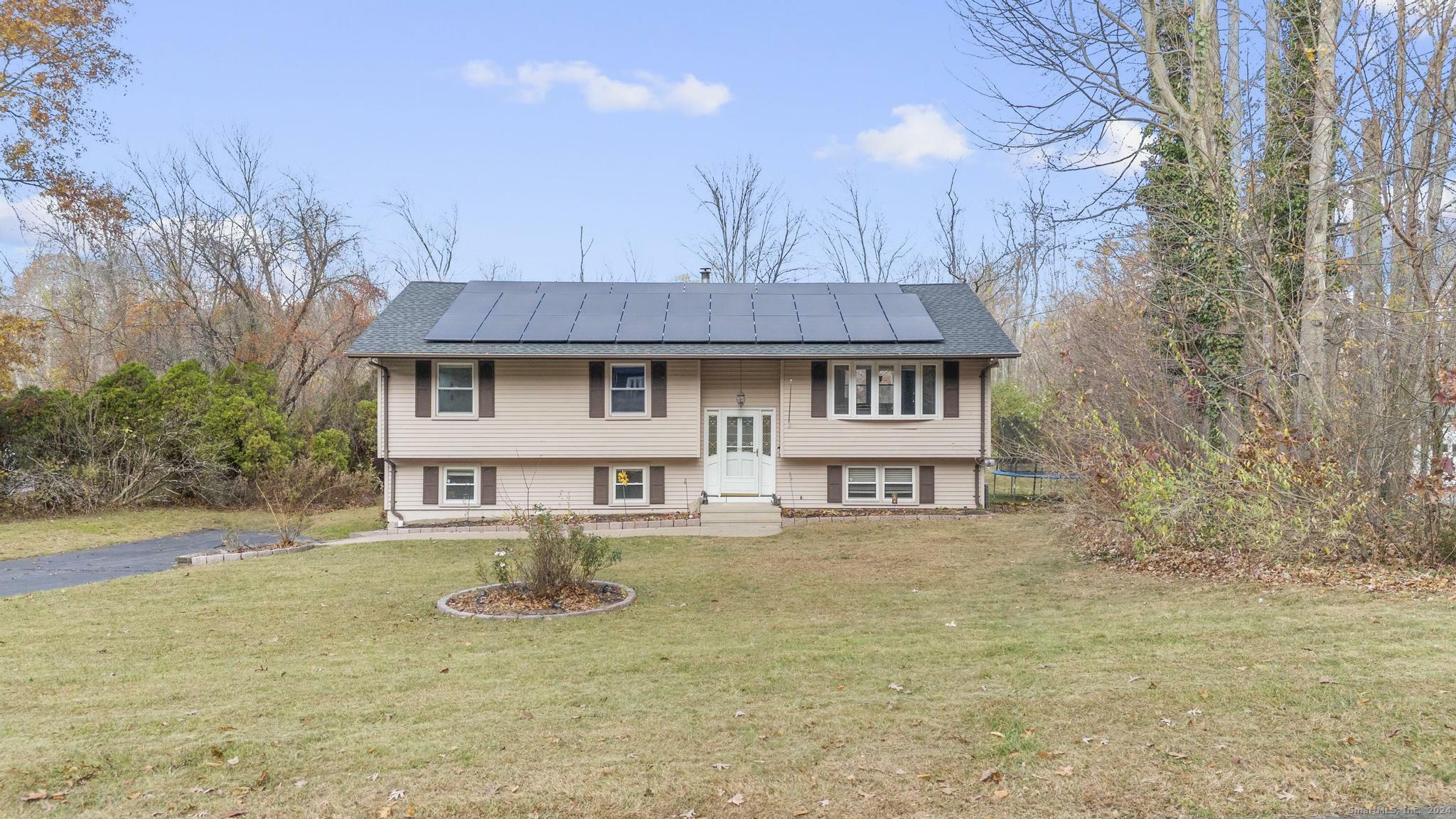 Property Photo:  111 Brook Lane  CT 06471 