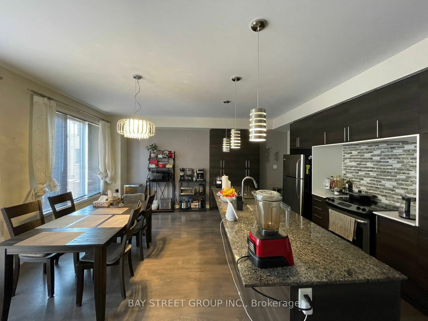 Property Photo:  305 Squire Cres  ON L6H 7C3 