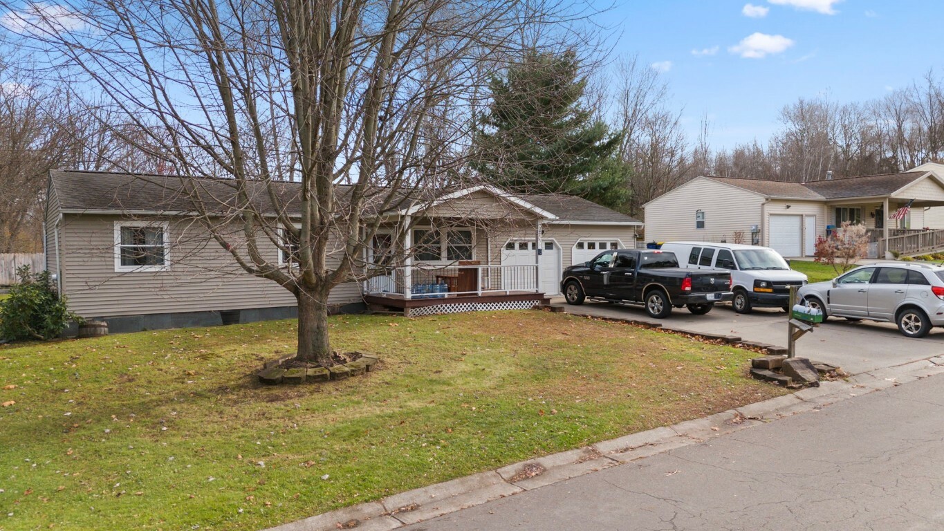 Property Photo:  3 Lori Drive  NY 13732 