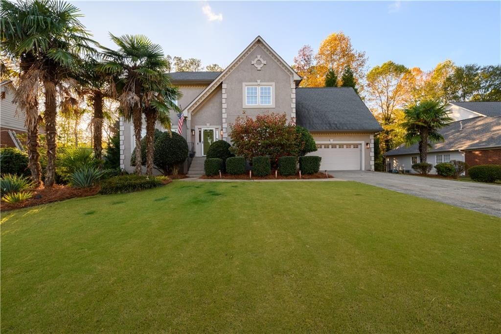 Property Photo: 10570 Wynbridge Drive GA 30022