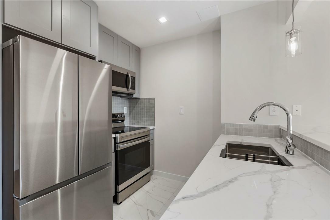 Property Photo:  112 Seaman Avenue 4D  NY 10034 