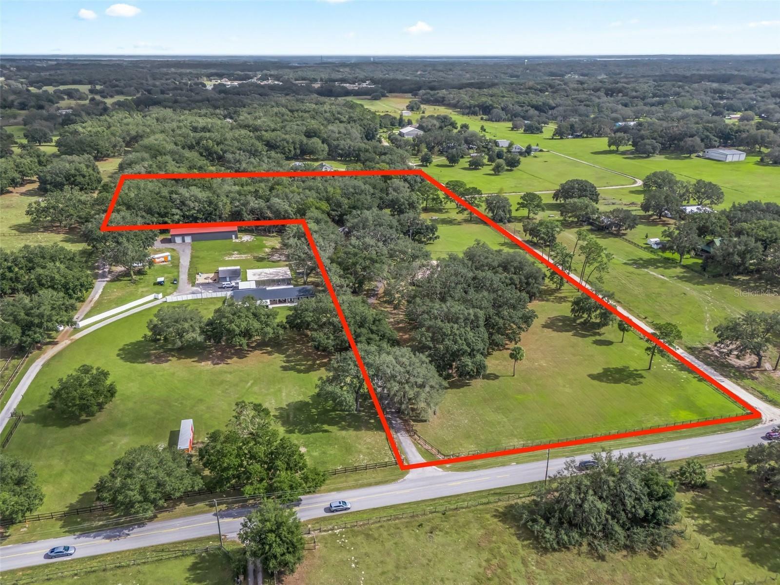 Property Photo:  36520 Micro Racetrack Road  FL 34731 