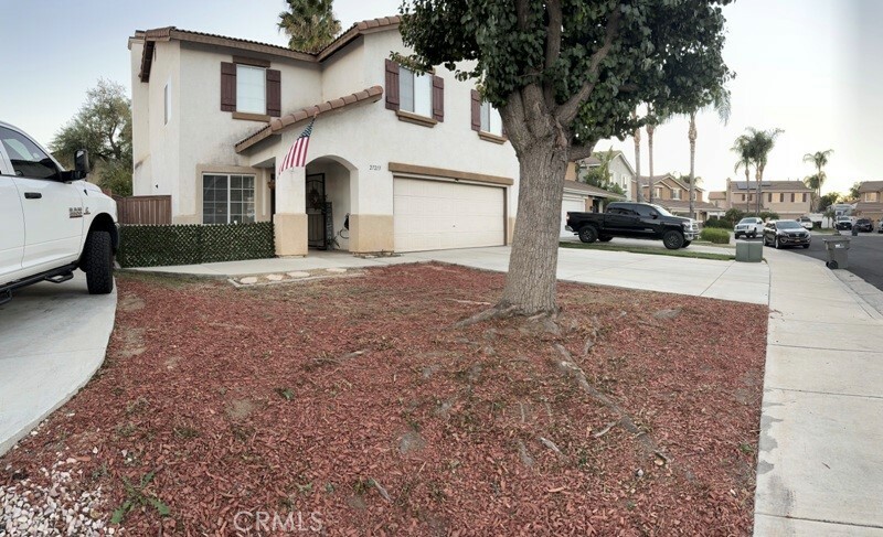 Property Photo:  27213 Frost Court  CA 92584 