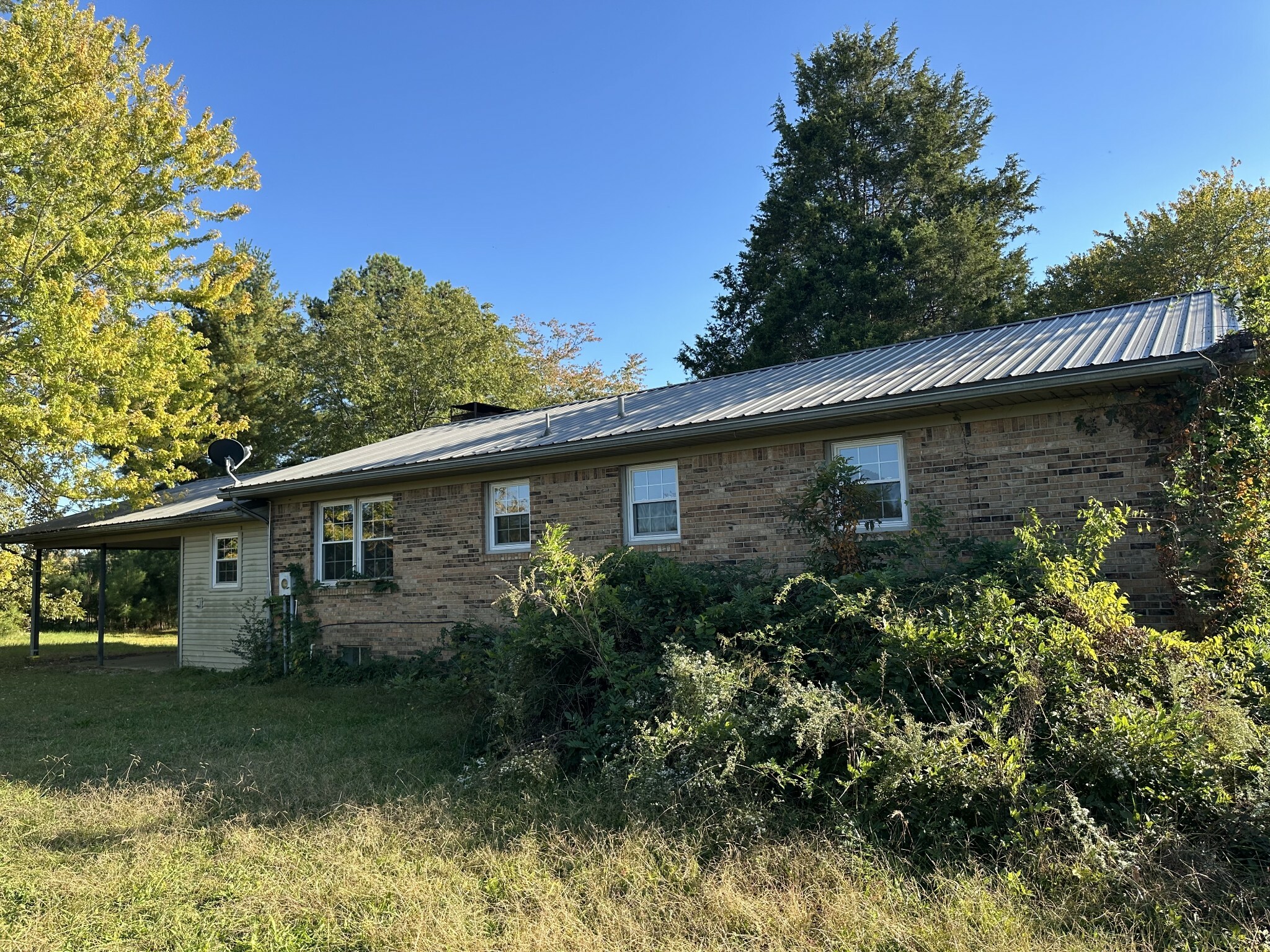 Property Photo:  56 Gum Springs Rd  TN 38464 