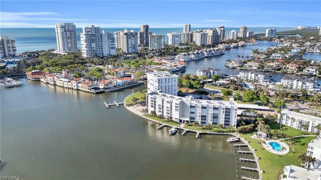 Property Photo:  300 Park Shore Dr 5F  FL 34103 