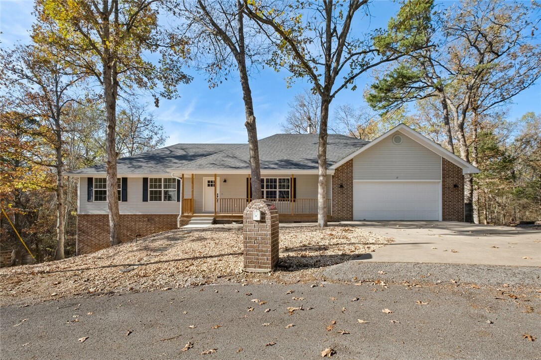 Property Photo:  17 Greta Lane  AR 72715 