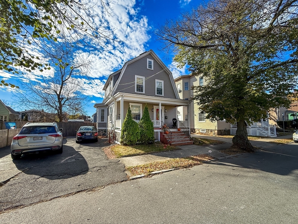 66 Hillside Ave  Lynn MA 01902 photo