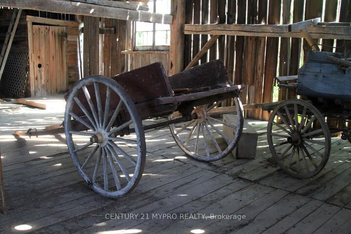 Photo de la propriété:  12382 Fifth Line  ON N0B 2K0