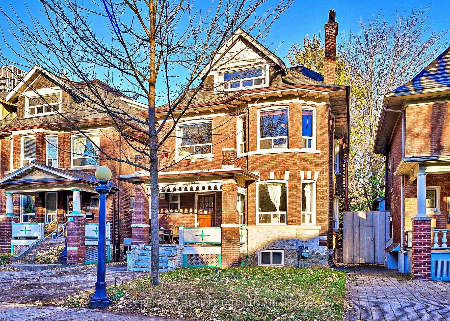 501 Palmerston Blvd  Toronto ON M6G 2P2 photo