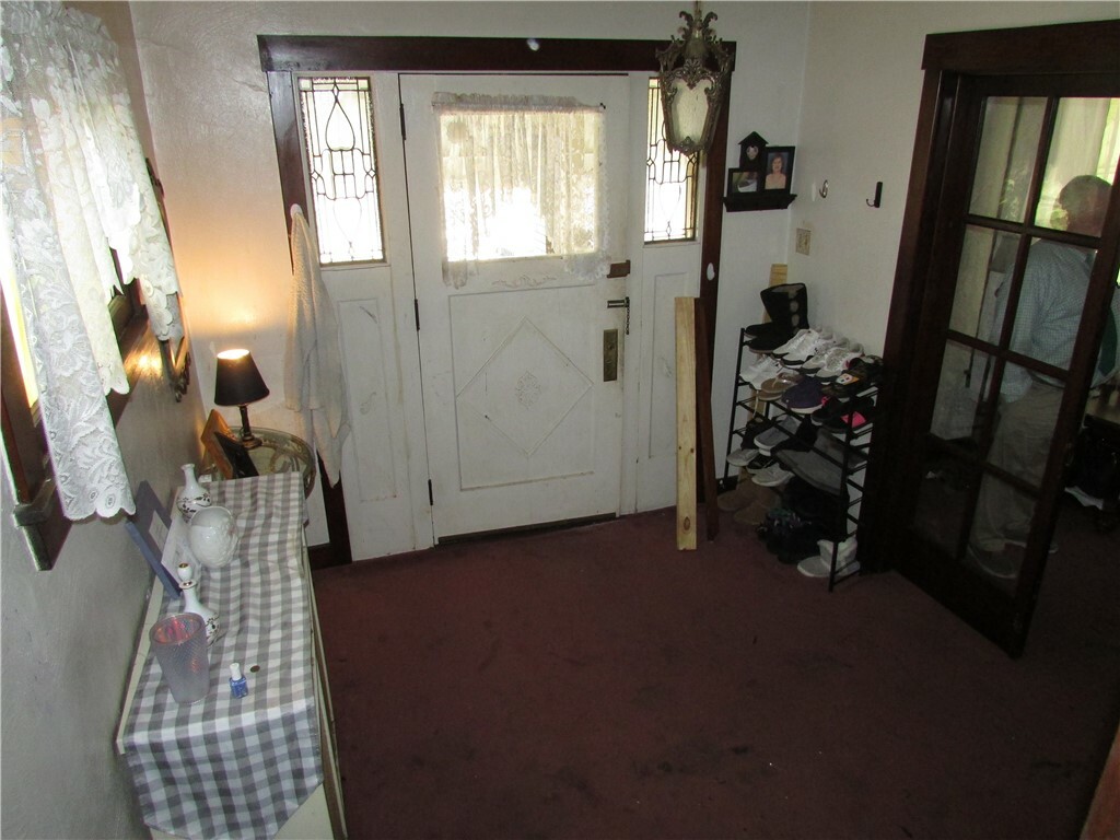 Property Photo:  131 Hillson Ave  PA 15227 