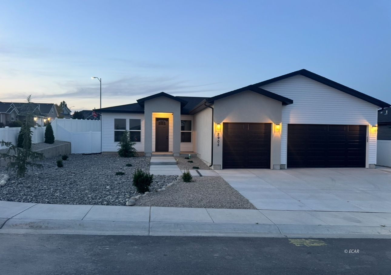 Property Photo:  2905 Aria Way  NV 89801 